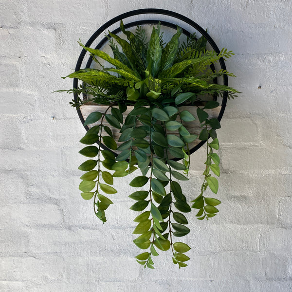 Half Moon Wall Planter | Black Metal