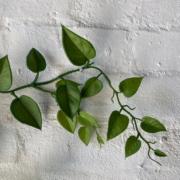 Artificial Heart Leaf Hanging