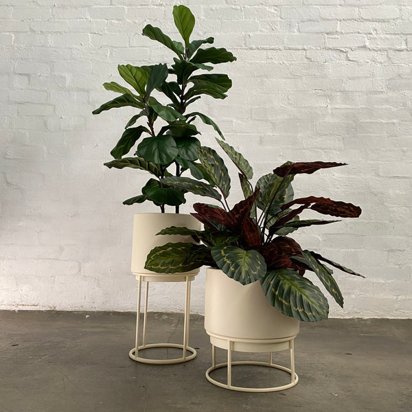 Belle Planter with Stand