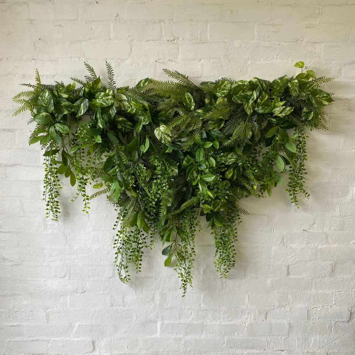 Artificial Green Wall Trail