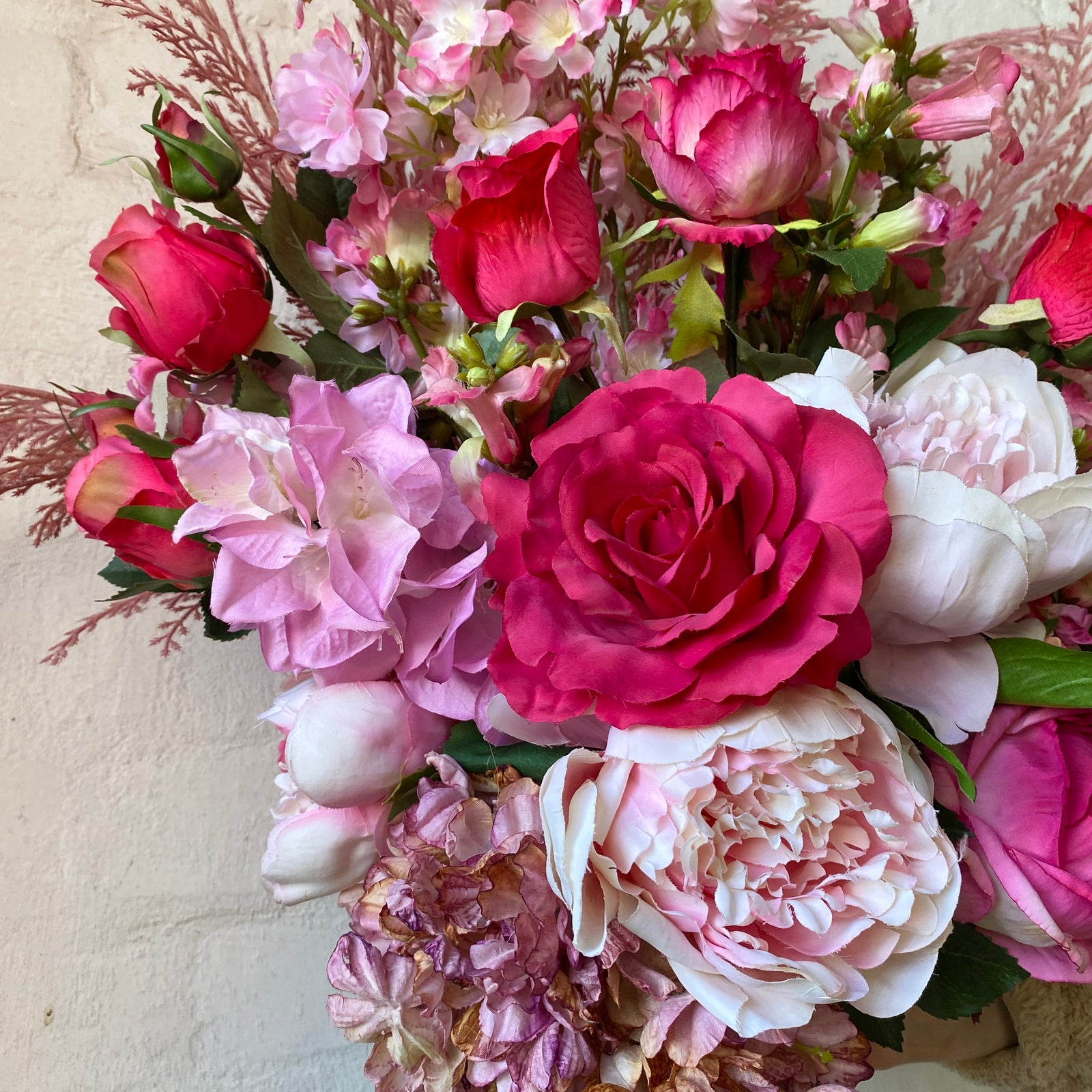 Artificial Floral Arrangement (Ex Rental) - Pinks Bunch