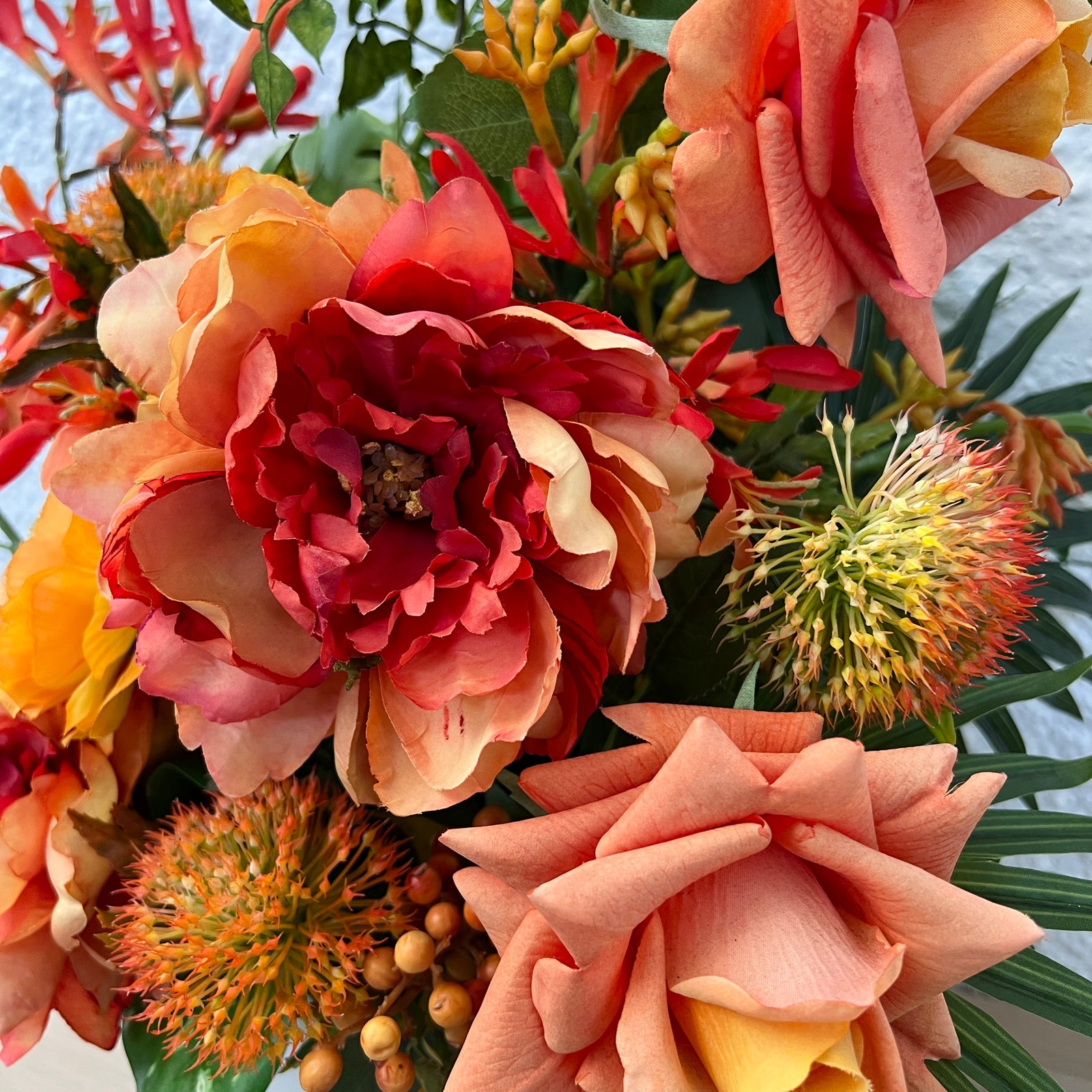 Artificial Floral Arrangement (Ex Rental) Oranges Ceramic
