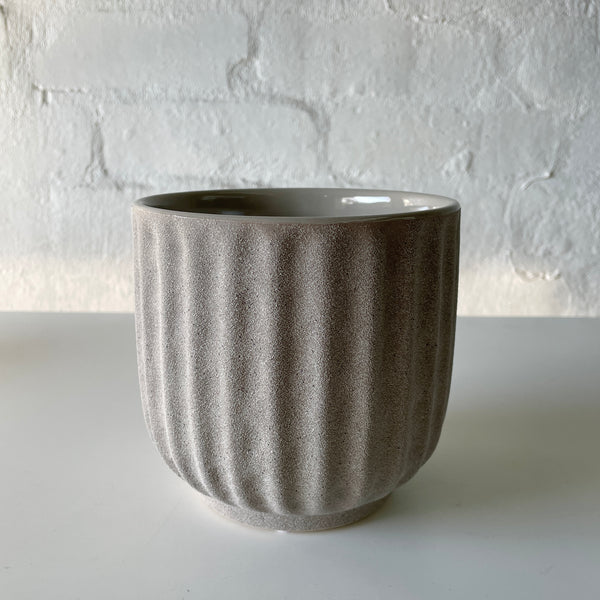 Peta Pot | Sand Grey