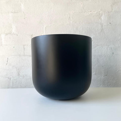 Lightweight Bruno Pot | Black | Large